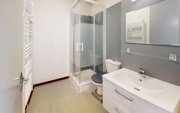 Appartement à louer    2 pièces •  Salmiech