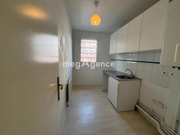 Appartement à LE BLANC-MESNIL, 93150 - 2 pièces 42m²