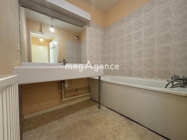 Appartement à LE BLANC-MESNIL, 93150 - 2 pièces 42m²