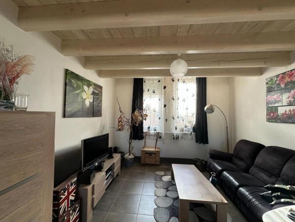Dpt Moselle (57), à louer ZIMMING maison 4 chambres avec garage et jardin