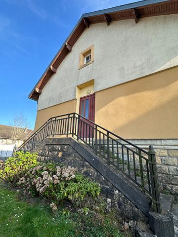 Dpt Moselle (57), à louer ZIMMING maison 4 chambres avec garage et jardin