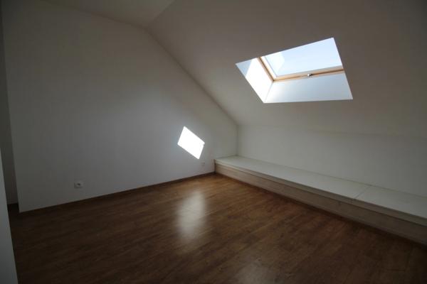 Dpt Moselle (57), à louer ZIMMING maison 4 chambres avec garage et jardin