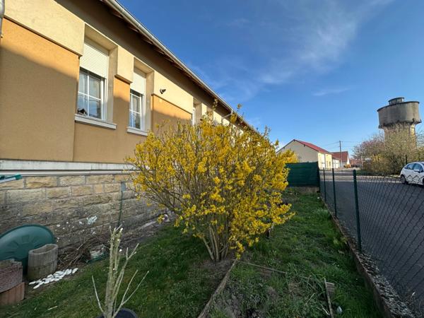 Dpt Moselle (57), à louer ZIMMING maison 4 chambres avec garage et jardin
