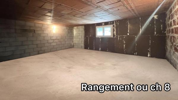 Maison familiale à rénover avec 7 chambres