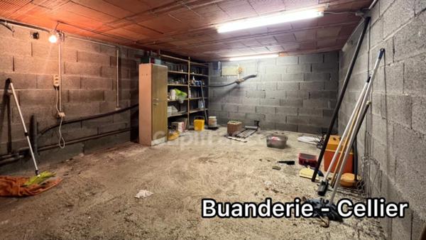 Maison familiale à rénover avec 7 chambres