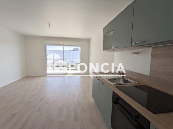 Location Appartement 2 pièces 41.8 m² - Laval 53000