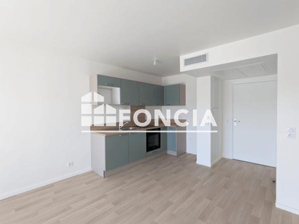 Location Appartement 2 pièces 41.8 m² - Laval 53000