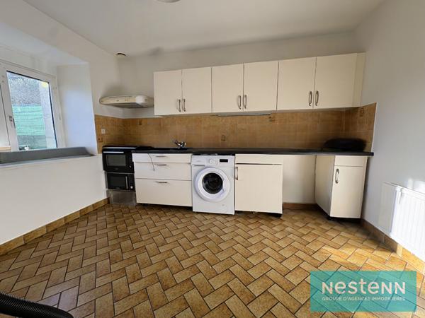 SPÉCIAL INVESTISSEUR - TRÉGUEUX - T3 LOUÉ AVEC COUR PRIVATIVE ET GARAGE