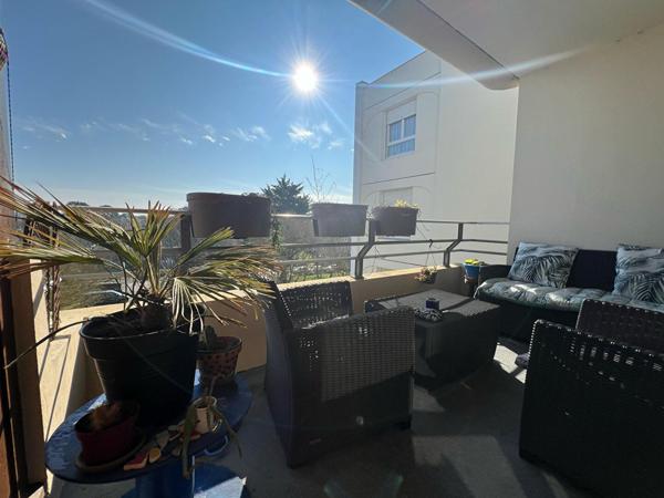 Angers/Clinique de l'Anjou- Appartement de type 4 dans une résidence sécurisée avec parc