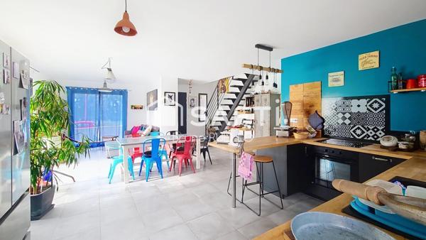 Maison 4 pièces en 3 faces à Montesquieu-des-Albères