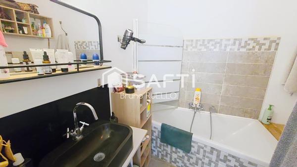 Maison 4 pièces en 3 faces à Montesquieu-des-Albères