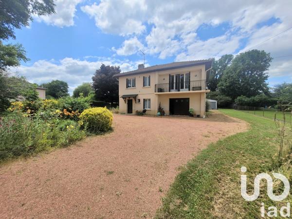 Maison à vendre 6 pièces 115 m² Commelle-Vernay