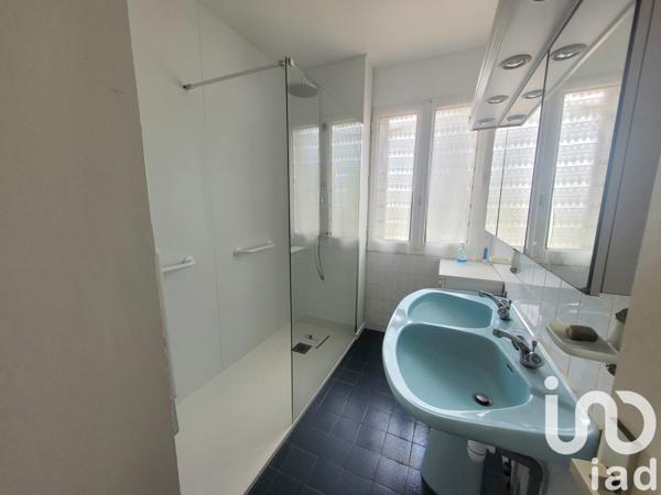 Maison à vendre 6 pièces 115 m² Commelle-Vernay