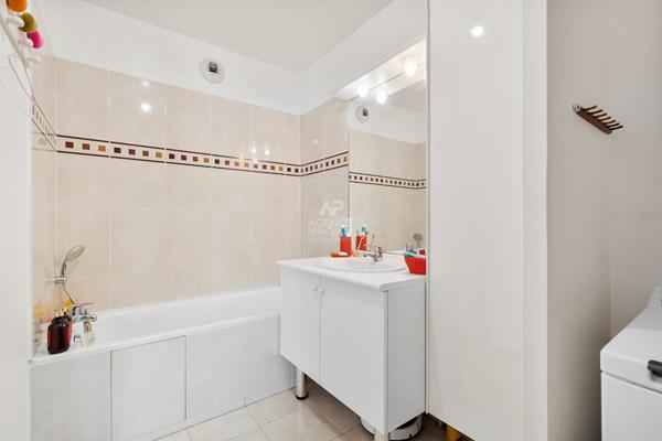 Appartement Chambourcy 4 pièce(s) 72 m2 €352 000 ** - Référence 17382