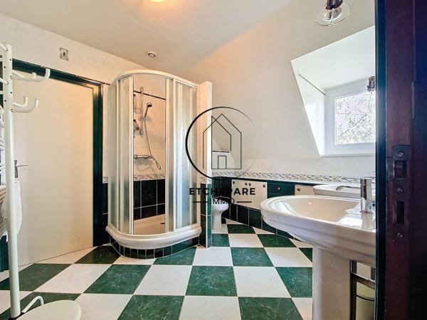 Guinarthe-Parenties (64390) Grande maison familiale avec vue imprenable sur les Pyrénées