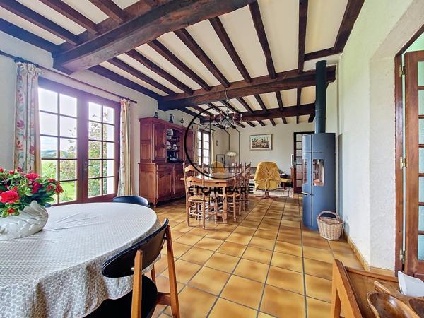 Guinarthe-Parenties (64390) Grande maison familiale avec vue imprenable sur les Pyrénées