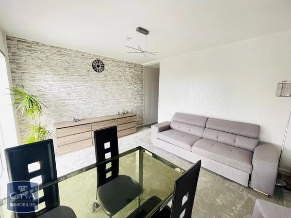 Appartement à louer 2 pièces 46.62m² Joué-lès-Tours (37300)