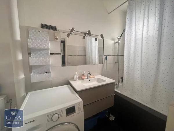 Appartement à louer 2 pièces 46.62m² Joué-lès-Tours (37300)