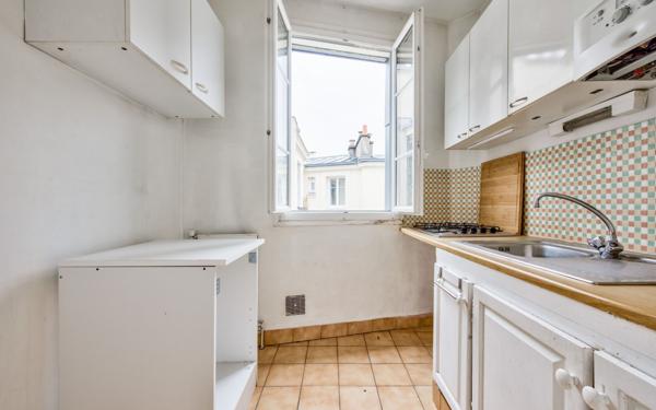 Appartement à vendre    2 pièces • 36,07 m2 Paris 18