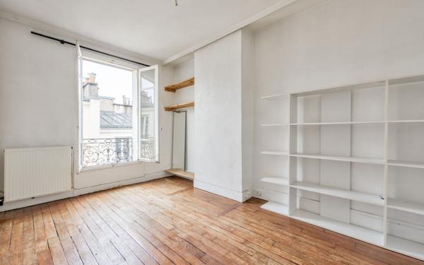 Appartement à vendre    2 pièces • 36,07 m2 Paris 18
