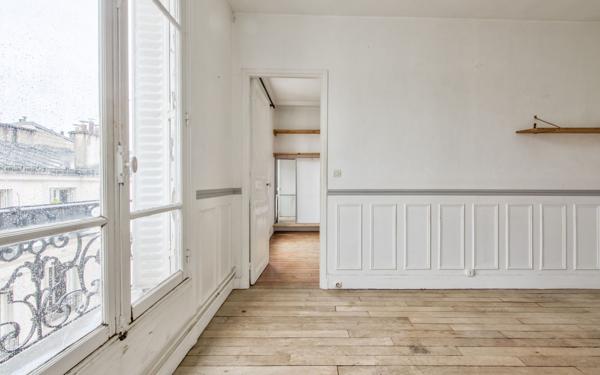 Appartement à vendre    2 pièces • 36,07 m2 Paris 18