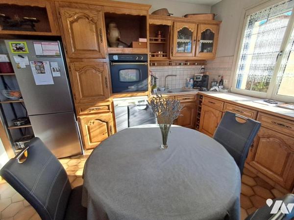 Au coeur de la Chataigneraie Confort et fonctionnalité, idéalement située à proximité des commerces.