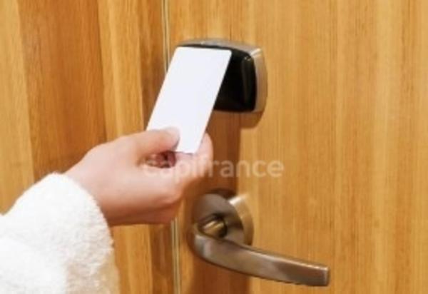 Rentabilité ++ sur Fonds de commerce hôtel 3* à vendre proche de POITIERS (86)