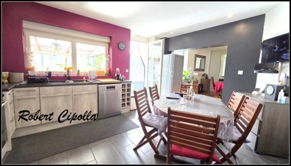 Immeuble à vendre BETTING LES SAINT AVOLD (57)
