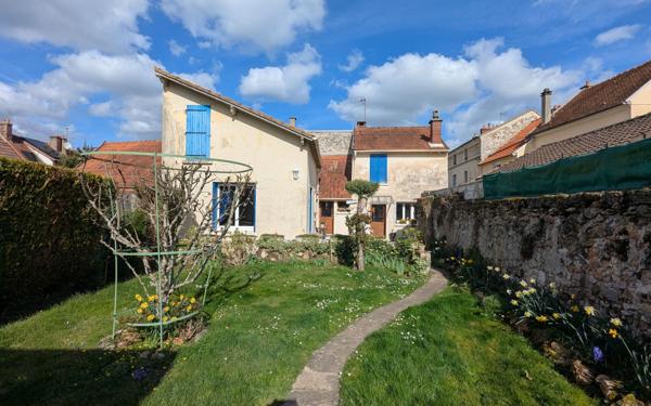 Maison à vendre    3 pièces • 85 m2 Saâcy-sur-Marne