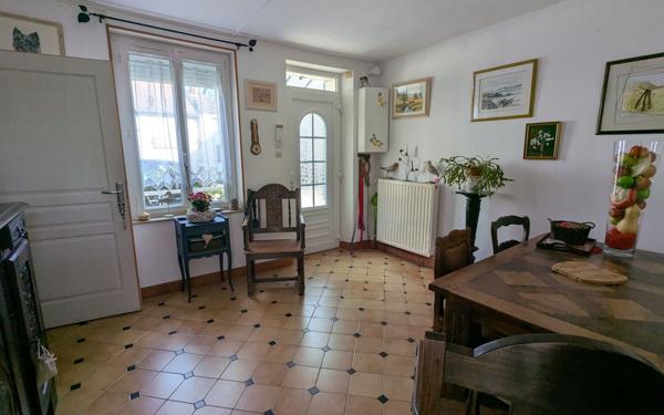 Maison à vendre    3 pièces • 85 m2 Saâcy-sur-Marne