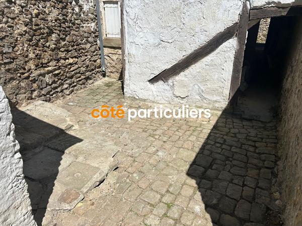 Vente Appartement30 m² - 2 Pièces - VILLENEUVE LE ROI (94290)