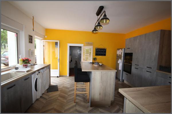 Maison à LAVERNAT, 72500 - 6 pièces 130m²