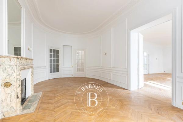 Paris 16ème, Appartement 3 Chambres -  250 m² à vendre