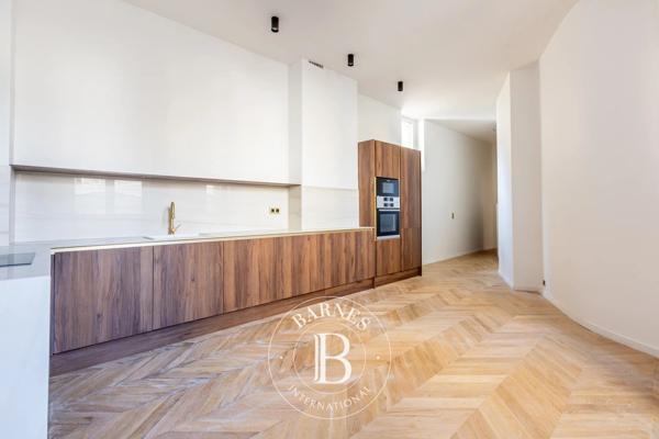 Paris 16ème, Appartement 3 Chambres -  250 m² à vendre