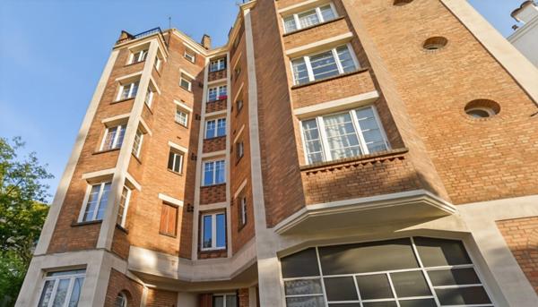 Appartement Saint Mande 1 pièce(s)