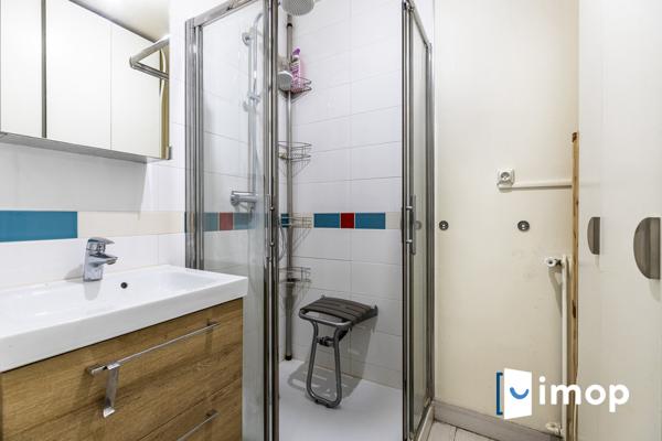 STUDIO 33M² CANAL SAINT MARTIN