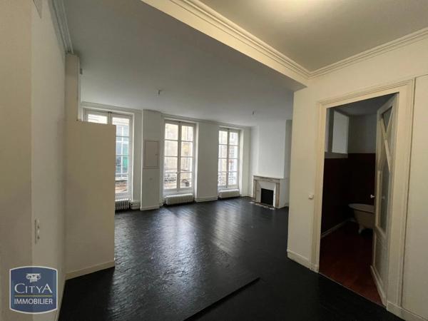 Appartement à louer 2 pièces 83.14m² Bordeaux (33000)