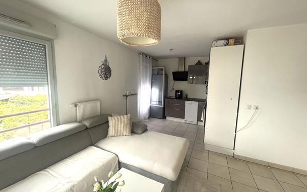 Appartement à vendre    2 pièces • 40,82 m2 Vaulx-en-Velin