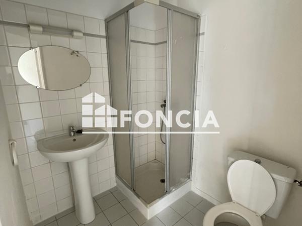 Location Studio 17.88 m² - 40 RUE R.FOLLEREAU La Roche Sur Yon 85000