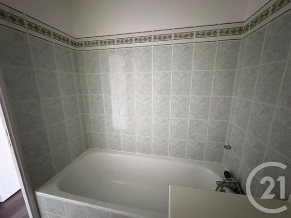 Appartement F4 à vendre  4 pièces - 84 m2 SERRIS - 77