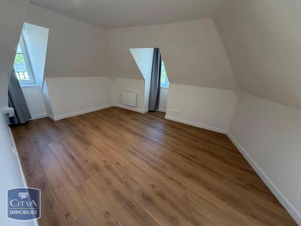 Appartement à louer 4 pièces 90m² Vichy (03200)