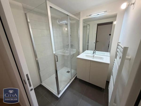 Appartement à louer 4 pièces 90m² Vichy (03200)