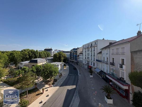 Appartement à louer 4 pièces 90m² Vichy (03200)