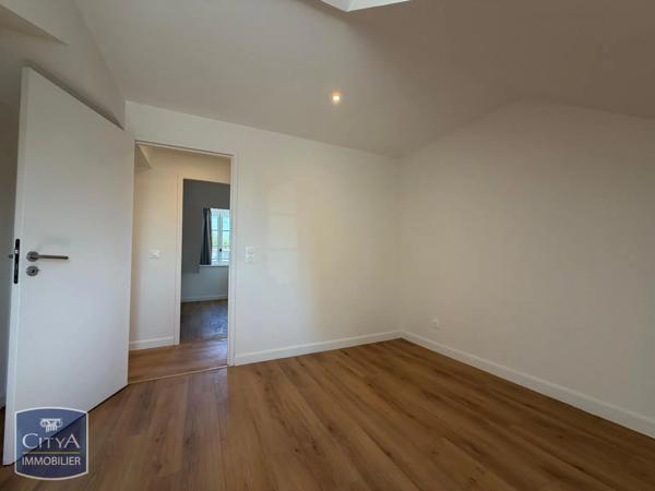 Appartement à louer 4 pièces 90m² Vichy (03200)