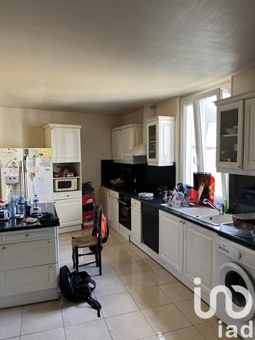 Maison rustique 6 pièces de 137 m² à Chailley (89770)