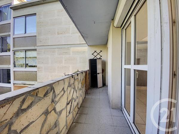 Appartement F3 à vendre  3 pièces - 70 m2 MARSEILLE - 13008