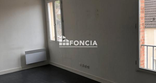 Location Studio 24.6 m² - Juziers 78820
