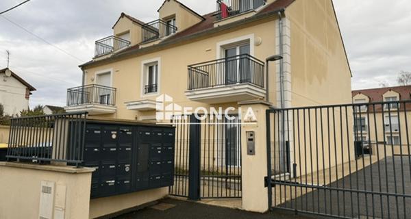 Location Studio 27.7 m² - Maffliers 95560
