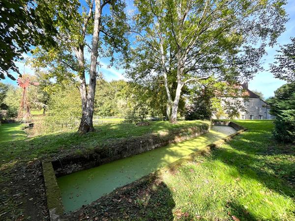 Ancien Moulin de 256 m2