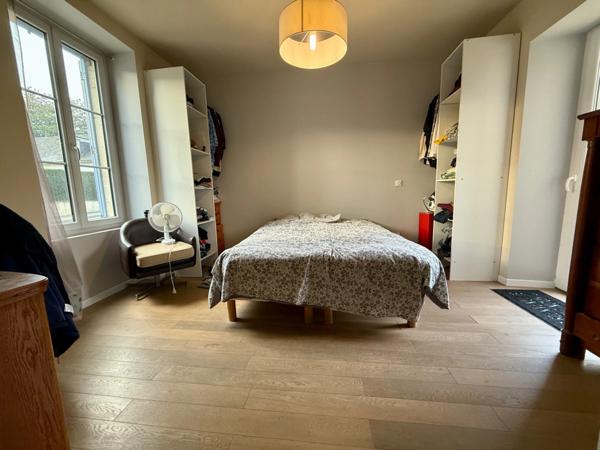 Maison à vendre 6 pièces CHATEAUNEUF SUR SARTHE (49)